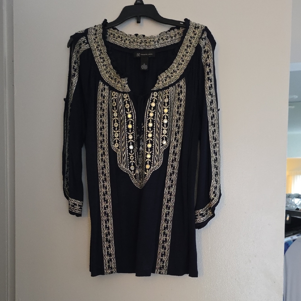 INC International Concepts Navy and Silver Embroidered Womans Top Like NEW Sz S